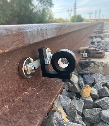 Rail Bracket with L-Bar - Dual Magnet PN RBD-002